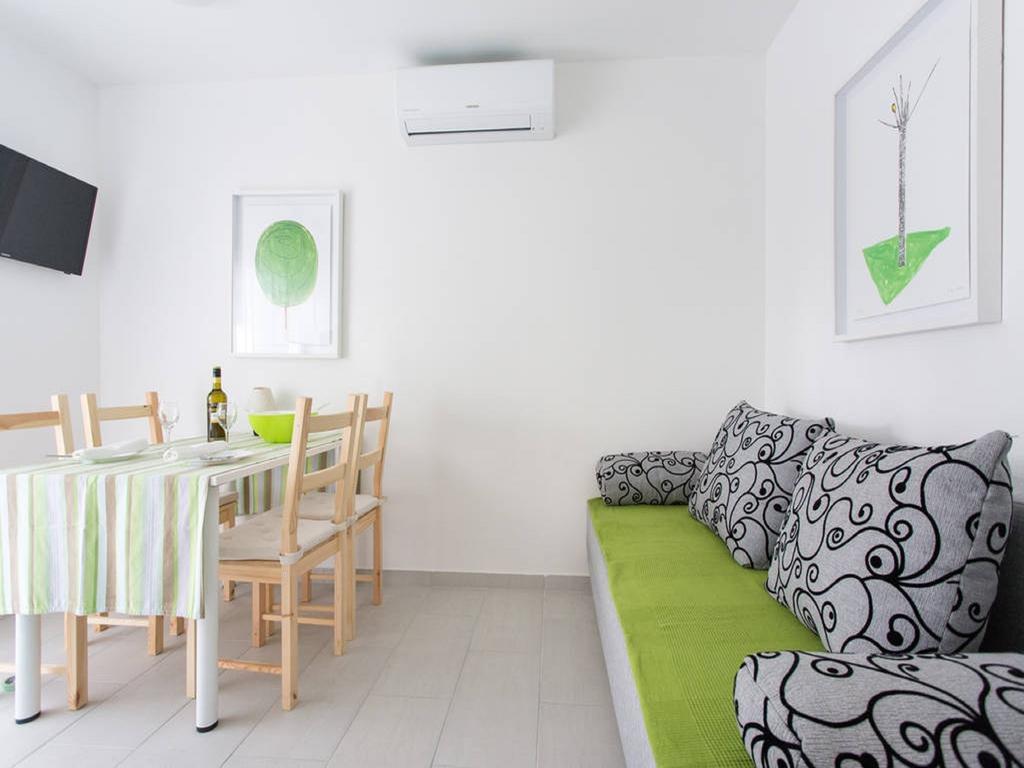 Guest House Mazuth Banjol ภายนอก รูปภาพ
